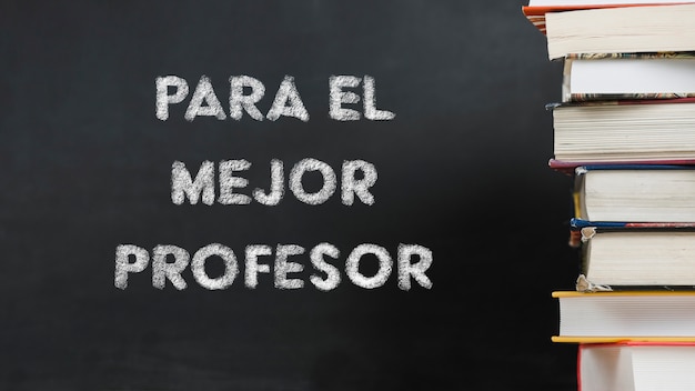 求大神解析一道考研政治题！